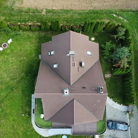 To Tu Dom Villa Brenna Exteriör bild