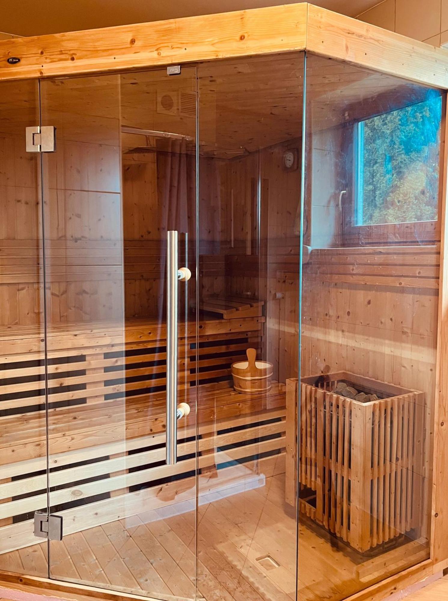 To Tu Dom Villa Brenna Exteriör bild